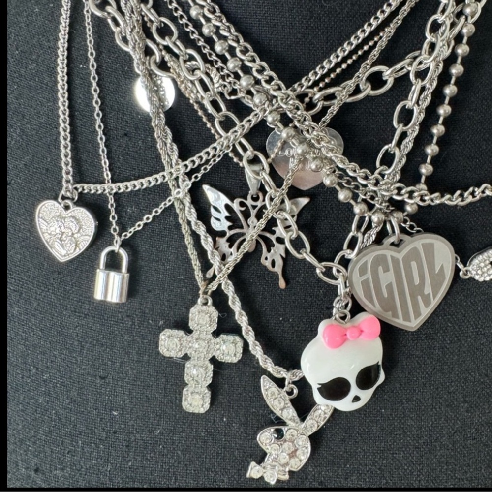 excellent VALUE 14 various sliver toned Necklacs (9 w/charms)